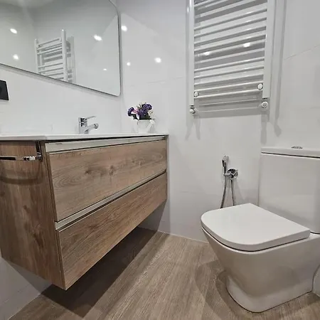 1a111 Moderno De 3 By R2r Consulting 希洪