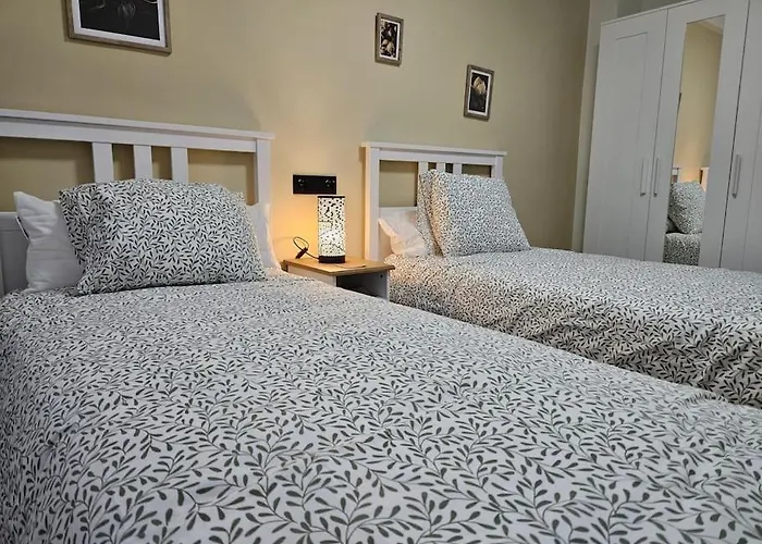 Lejlighed 1a111 Moderno De 3 By R2r Consulting Gijón