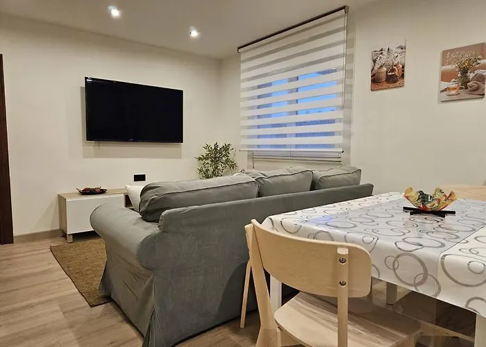 1a111 Moderno De 3 By R2r Consulting Gijón